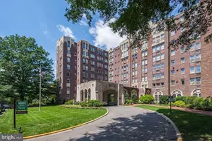4000 Cathedral Ave NW, Washington, DC 20016 - Photo 20