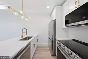 2105 M St NE, Washington, DC 20002 - Photo 10