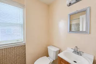 3229 12th Pl SE, Washington, DC 20032 - Photo 6