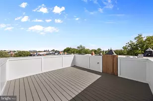 1329 Irving St NW, Washington, DC 20010 - Photo 18
