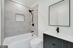 913 L St NE, Washington, DC 20002 - Photo 26