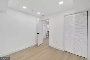 913 L St NE, Washington, DC 20002 - Photo 38