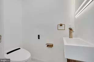 913 L St NE, Washington, DC 20002 - Photo 18