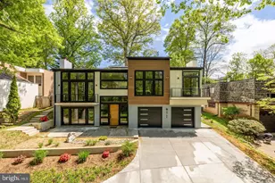 8165 E Beach Dr NW, Washington, DC 20012 - Photo 48