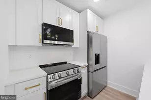 2105 M St NE, Washington, DC 20002 - Photo 6