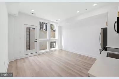 2105 M Street NE #3, Washington, DC 20002 - Photo 2