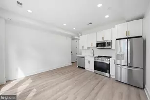 2105 M St NE, Washington, DC 20002 - Photo 4
