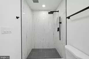 2105 M St NE, Washington, DC 20002 - Photo 28
