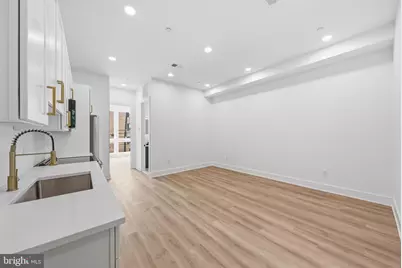 2105 M Street NE #8, Washington, DC 20002 - Photo 12