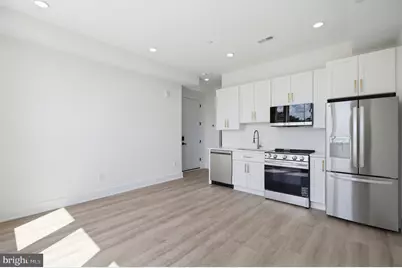 2105 M Street NE #11, Washington, DC 20002 - Photo 8
