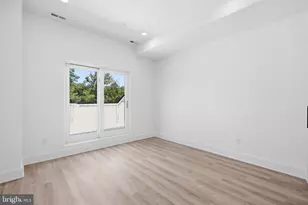 2105 M St NE, Washington, DC 20002 - Photo 20