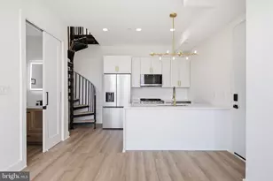 2105 M St NE, Washington, DC 20002 - Photo 10