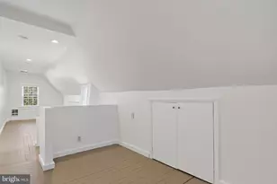 4205 38th St NW, Washington, DC 20016 - Photo 8