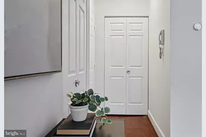 3601 38th Street NW #303, Washington, DC 20016 - Photo 6