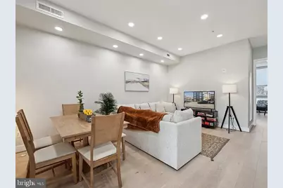 2213 M Street NE #9, Washington, DC 20002 - Photo 6