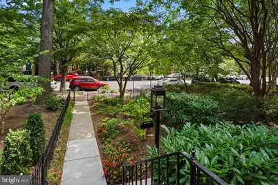 435 New Jersey Avenue SE, Washington, DC 20003 - Photo 4