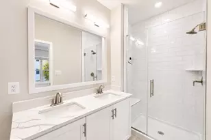 1011 Sycamore Dr SE, Washington, DC 20032 - Photo 24