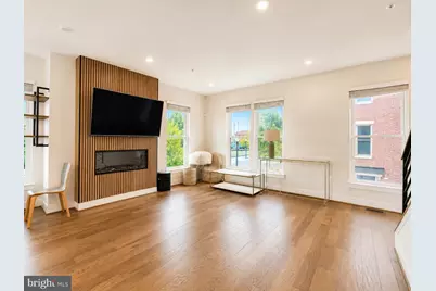 1011 Sycamore Drive SE, Washington, DC 20032 - Photo 6