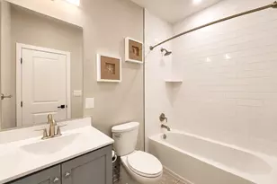 1011 Sycamore Dr SE, Washington, DC 20032 - Photo 30