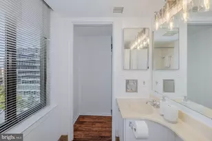 3 Washington Cir NW, Washington, DC 20037 - Photo 18