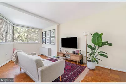 922 24th Street NW #419, Washington, DC 20037 - Photo 2