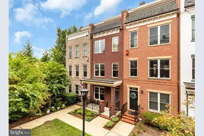 3059 Chancellor's Way NE, Washington, DC 20017 - Photo 2