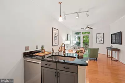 1391 Pennsylvania Avenue SE #430, Washington, DC 20003 - Photo 6