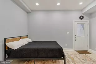 301 K St NE, Washington, DC 20002 - Photo 32