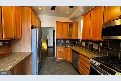 18 16th Street NE, Washington, DC 20002 - Photo 2