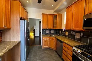18 16th St NE, Washington, DC 20002 - Photo 2