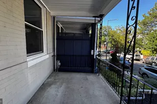 18 16th St NE, Washington, DC 20002 - Photo 46