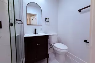 821 4th St NE, Washington, DC 20002 - Photo 18