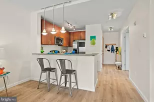 2412 17th St NW, Washington, DC 20009 - Photo 14