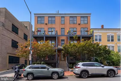 2412 17th Street NW #301, Washington, DC 20009 - Photo 2