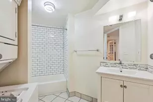 2303 17th St NW, Washington, DC 20009 - Photo 14