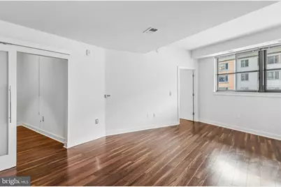 460 New York Avenue NW #407, Washington, DC 20001 - Photo 4