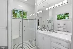 1241 33rd St NW, Washington, DC 20007 - Photo 16