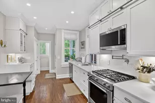 3424 P St NW, Washington, DC 20007 - Photo 6