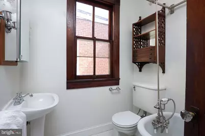 1427 E Capitol Street NE, Washington, DC 20003 - Photo 10