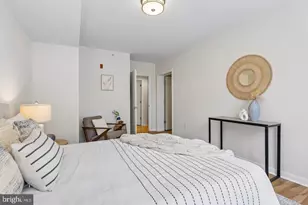 350 G St SW, Washington, DC 20024 - Photo 14