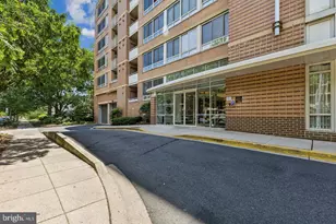 350 G St SW, Washington, DC 20024 - Photo 18