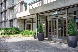 940 25th St NW, Washington, DC 20037 - Photo 2