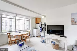 940 25th St NW, Washington, DC 20037 - Photo 8