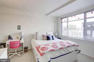 940 25th St NW, Washington, DC 20037 - Photo 4