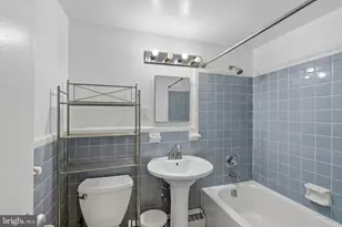 4200 Cathedral Ave NW, Washington, DC 20016 - Photo 30