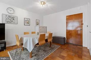 1260 21st St NW, Washington, DC 20036 - Photo 2