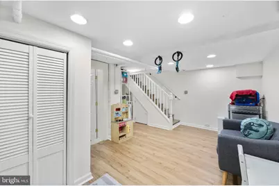 1930 37th Street NW, Washington, DC 20007 - Photo 18