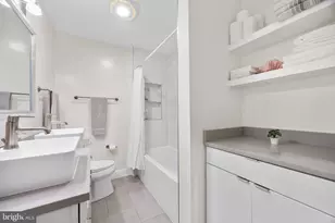 1930 37th St NW, Washington, DC 20007 - Photo 16