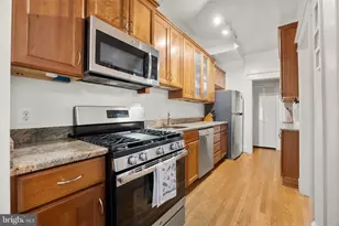 1930 37th St NW, Washington, DC 20007 - Photo 8