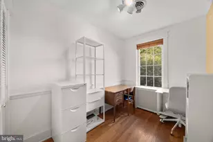 1930 37th St NW, Washington, DC 20007 - Photo 20